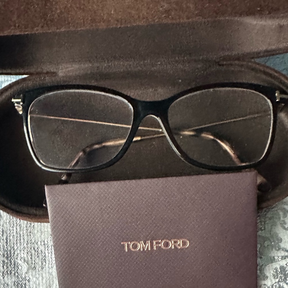 Tom Ford FT5712 Black -Gold  Eyeglasses - Picture 7 of 8